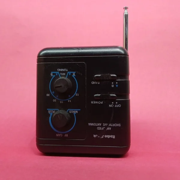 آمپلیفایر رادیو شیک RADIO SHACK AMPLIFIED SHORTWAWE ANTENNA..