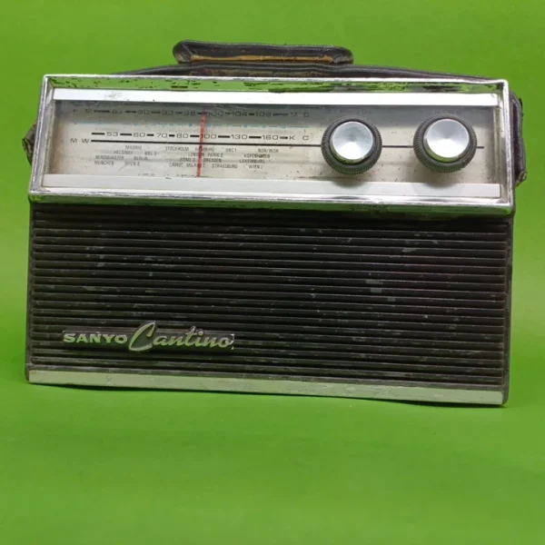 رادیو دو موج سانیو کانتینو SANYO CANTINO RADIO 10F-821N