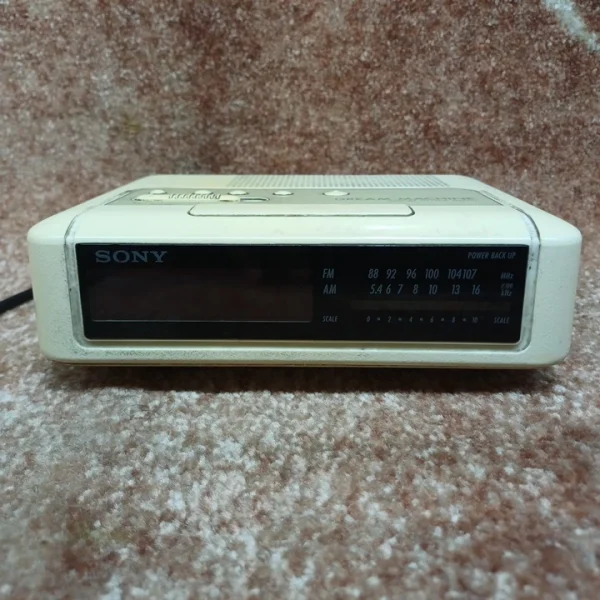 رادیو ساعت سونی SONY RADIO CLOCK ICF-C240..